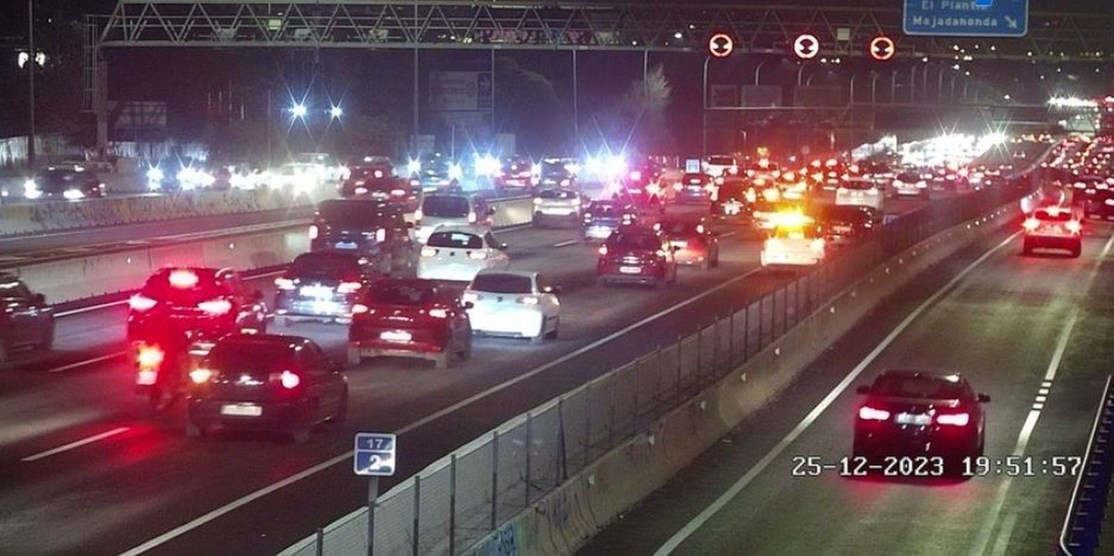 Retenciones en la A-6 por un accidente
