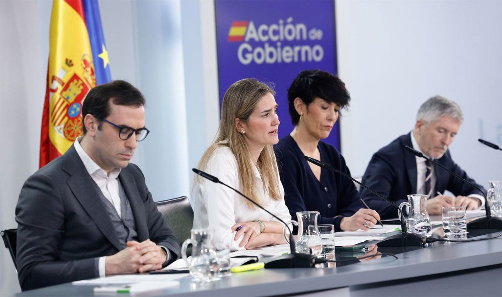El Gobierno libera 11,5 millones de barriles de petróleo