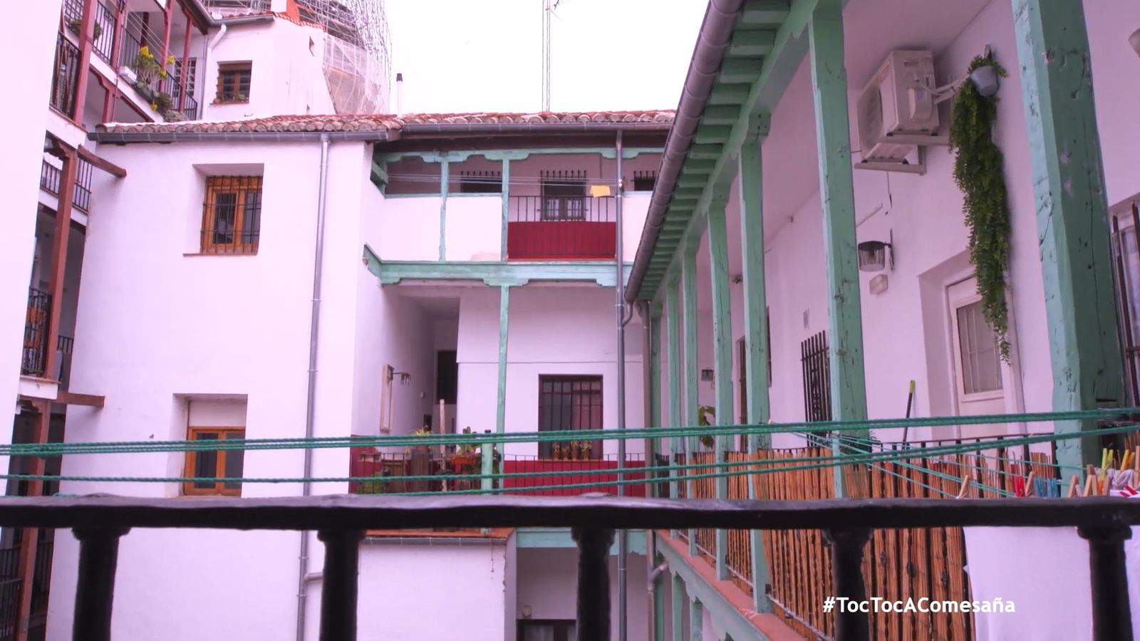 Pocos sospechan que esta vivienda está... ¡en una corrala!