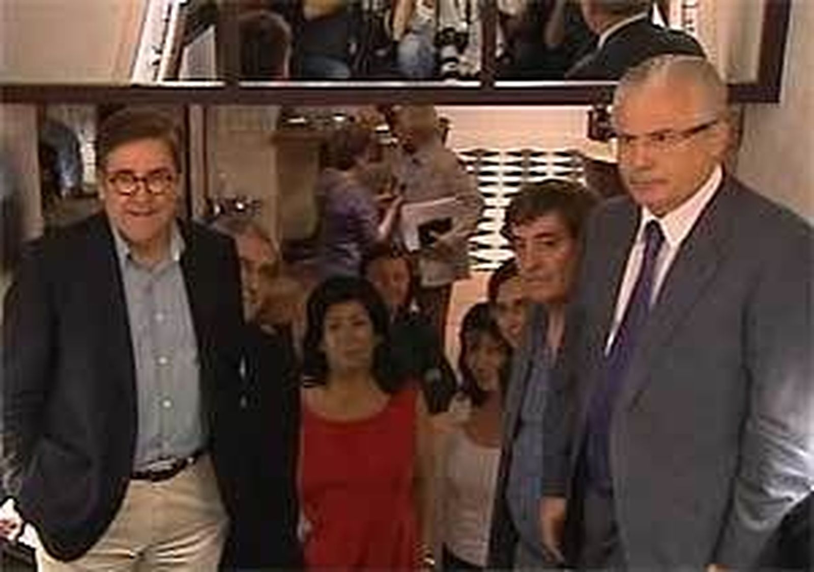 Garzón y Mayor Zaragoza encabezan una plataforma ciudadana