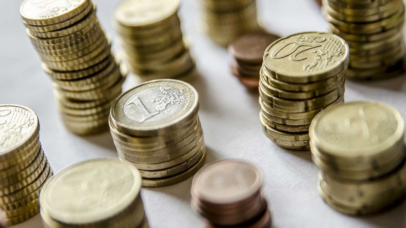 La subida del PIB se ralentiza al 0,2 % en la eurozona y al 0,4 % en la Unión Europea