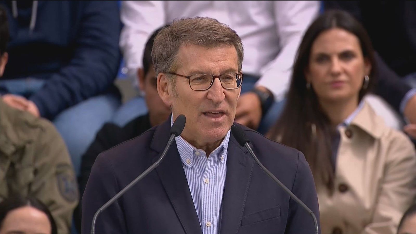 Feijóo asegura que el Gobierno vive en una “crisis permanente”