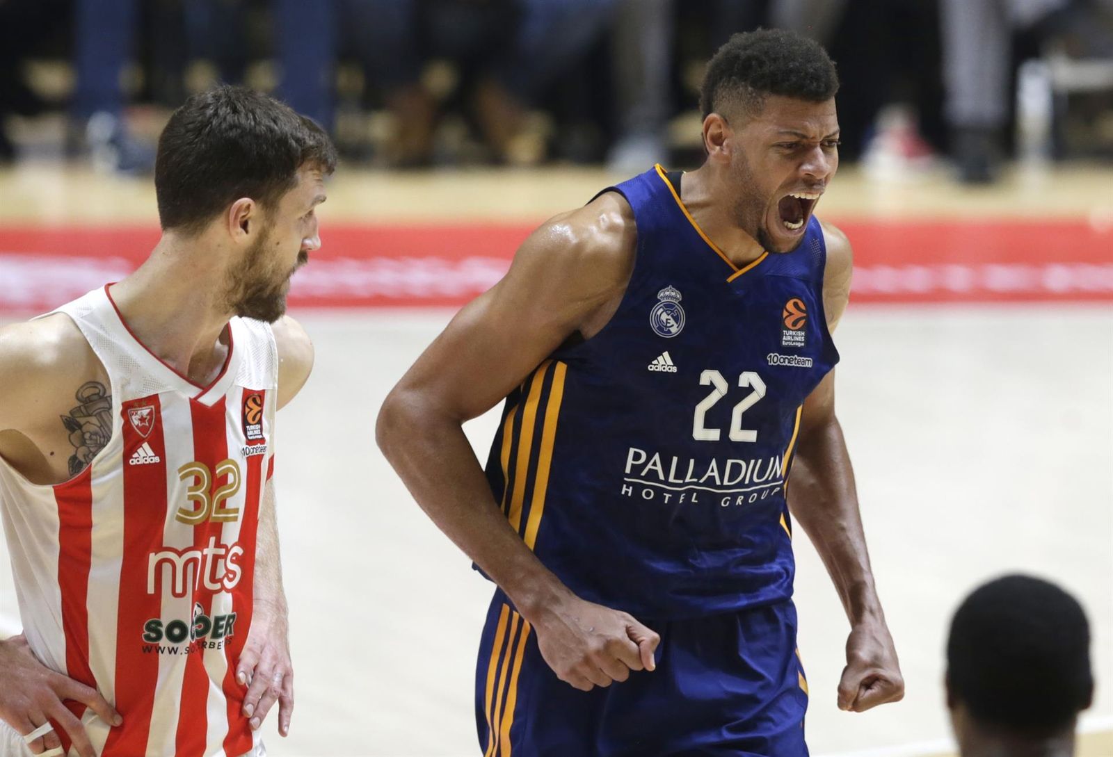 Tavares ante el Estrella Roja