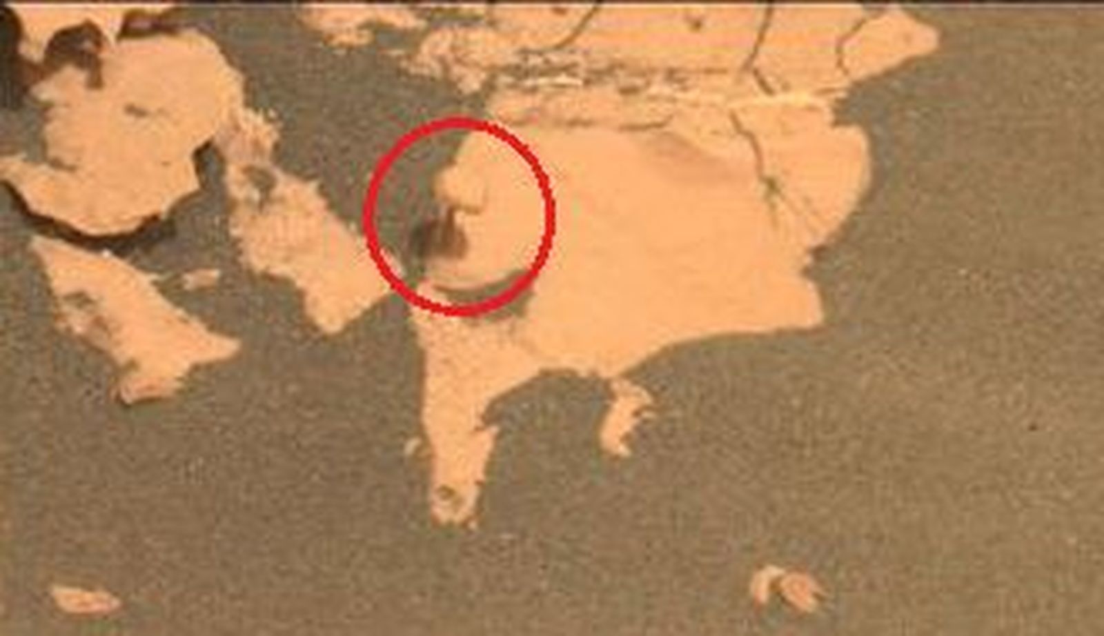 La 'seta' marciana captada por una de las cámaras del rover Perseverance
