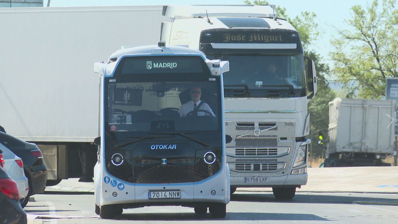 Empieza a operar el primer autobús autónomo de España en Mercamadrid
