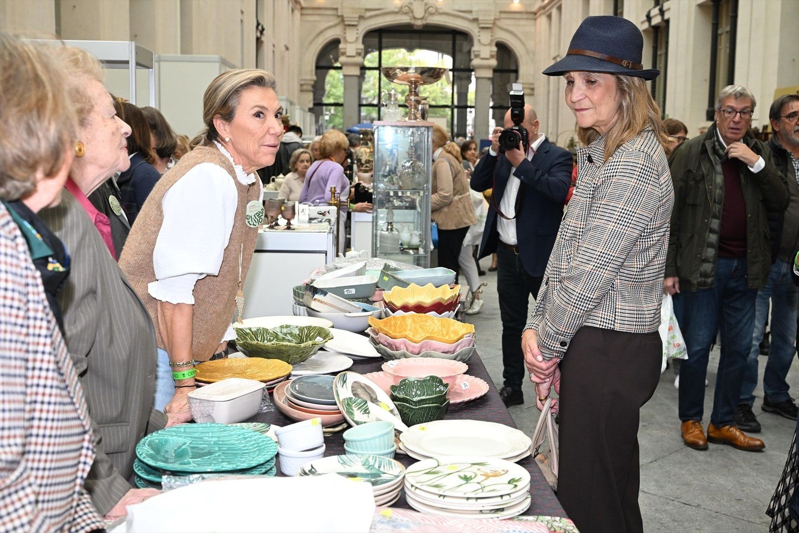 El Rastrillo de Nuevo Futuro abre con sabor solidario en Madrid