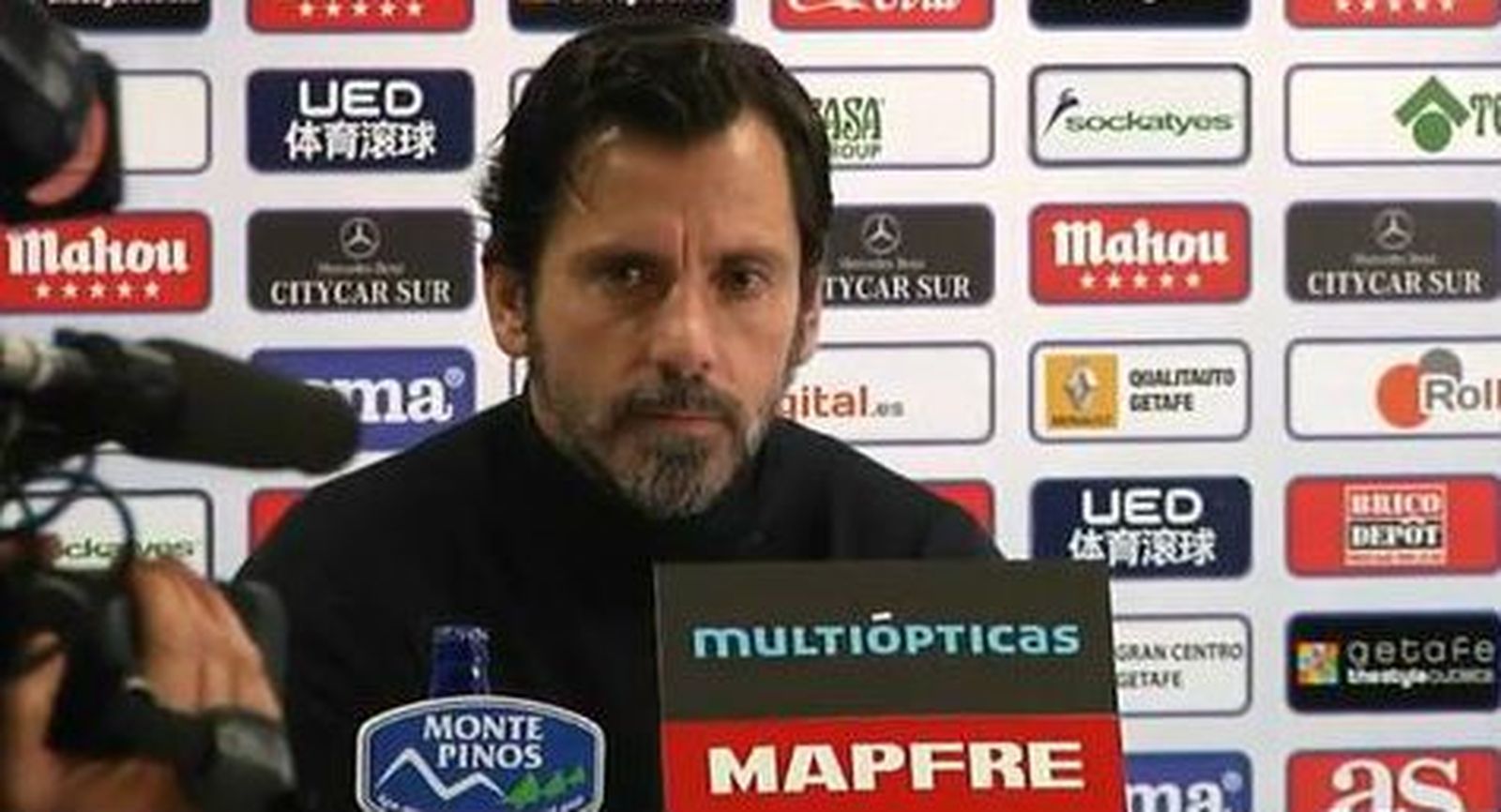 Quique: "La prioridad es la Liga, pero no vamos a a tirar la Copa"