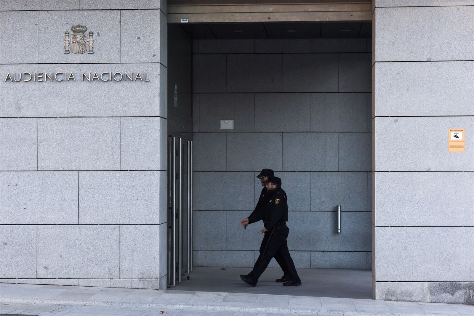 El juez prorroga la detención del atacante de Algeciras hasta el lunes