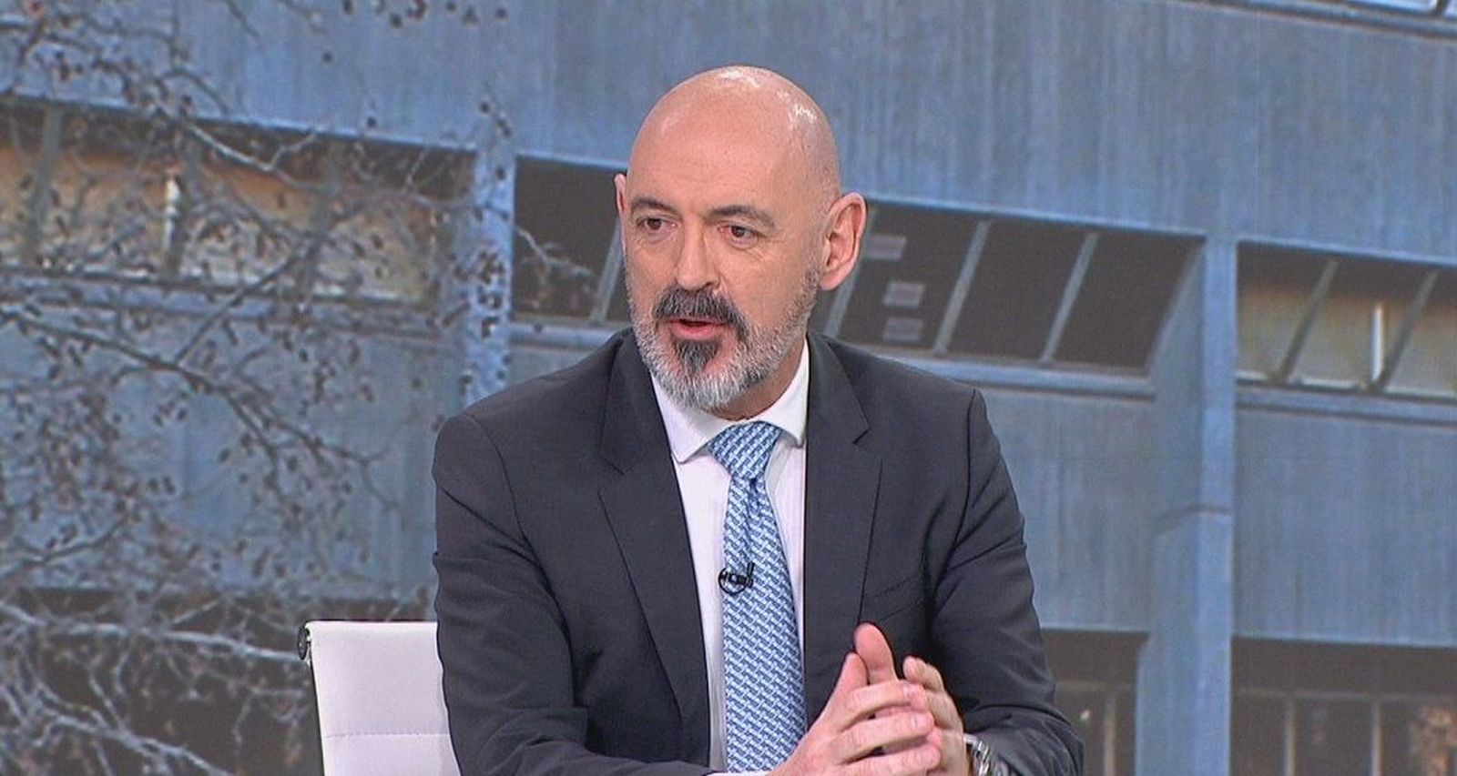 Joaquín Goyache: “Hay tradiciones malas en los colegios mayores que deben erradicarse”
