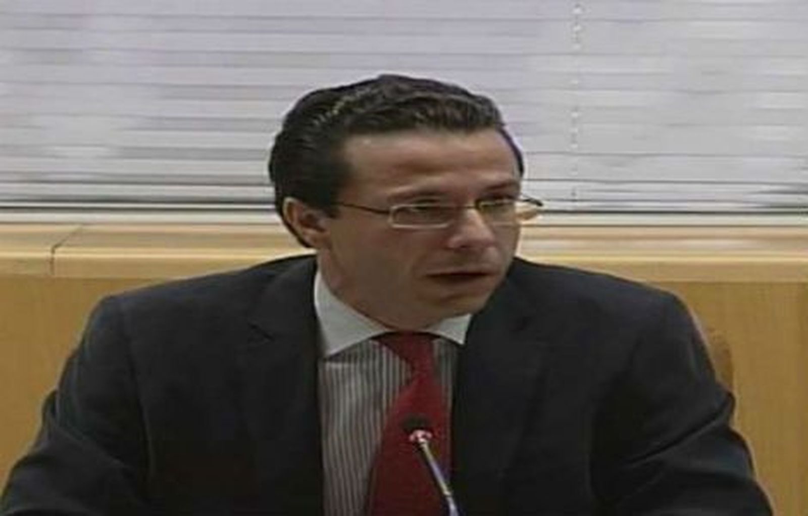 Lasquetty: “la exención de las garantías económicas es igual a otras externalizaciones”
