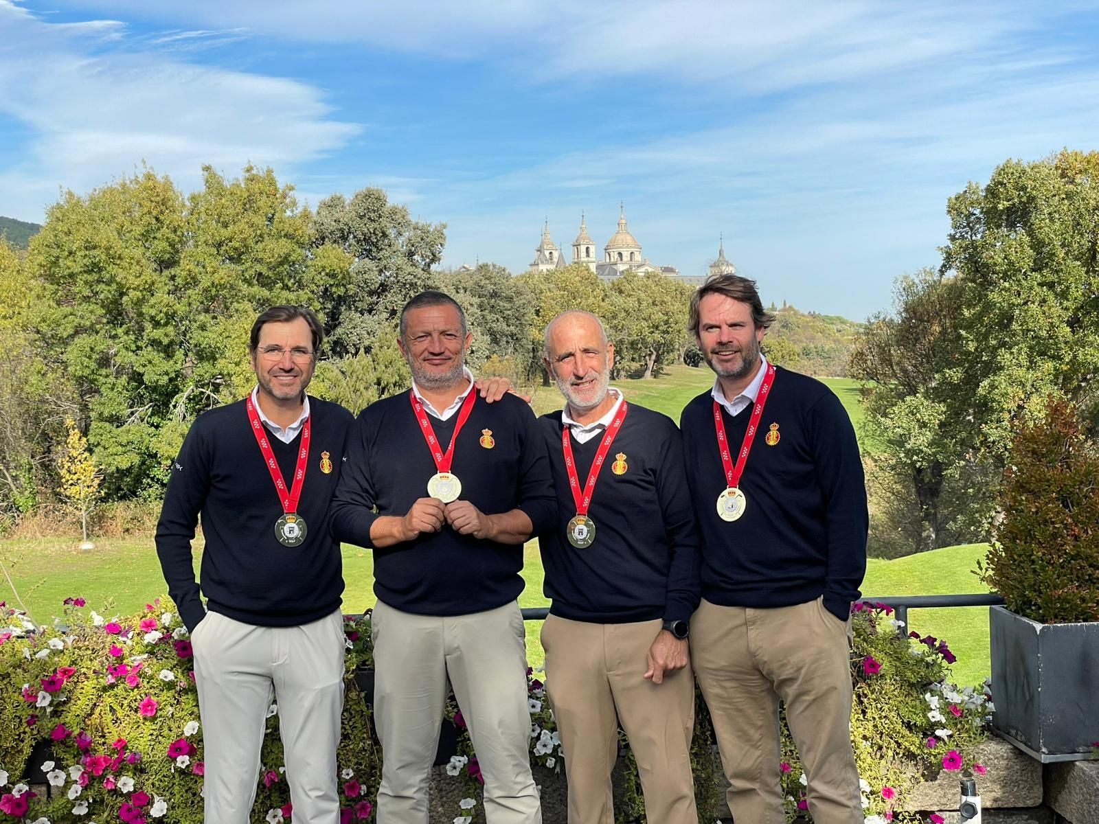 Equipo RACE de golf