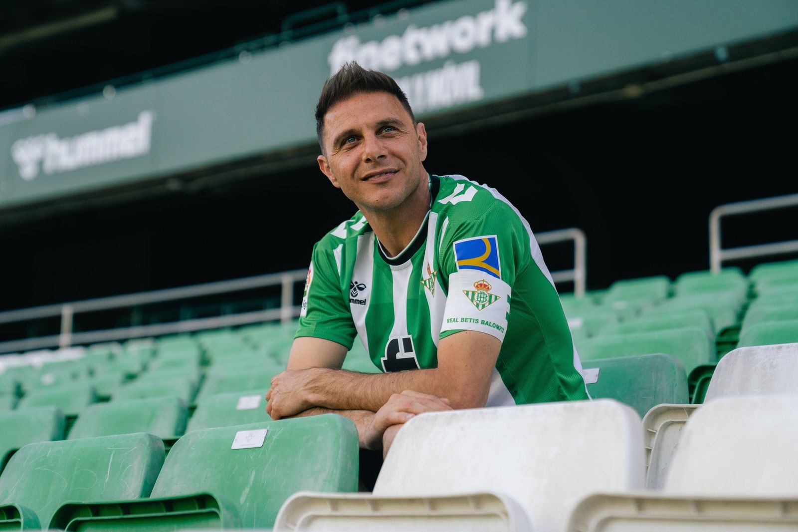 Joaquín anuncia su retirada del fútbol