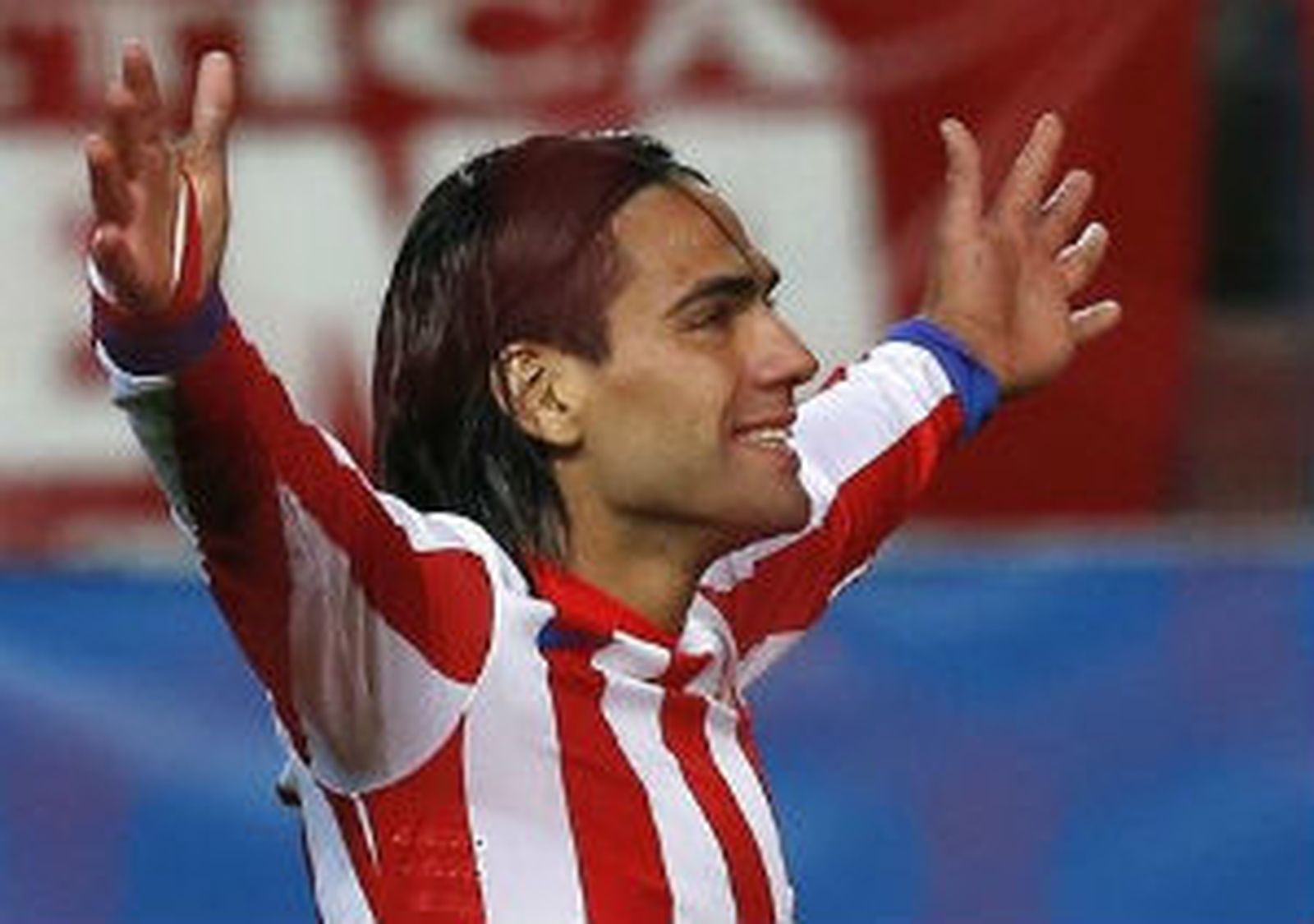 Falcao celebra un gol 2