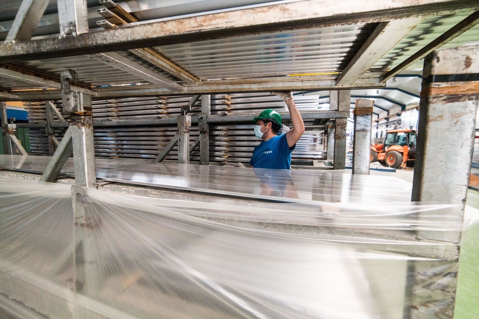 Trabajador en una fábrica
