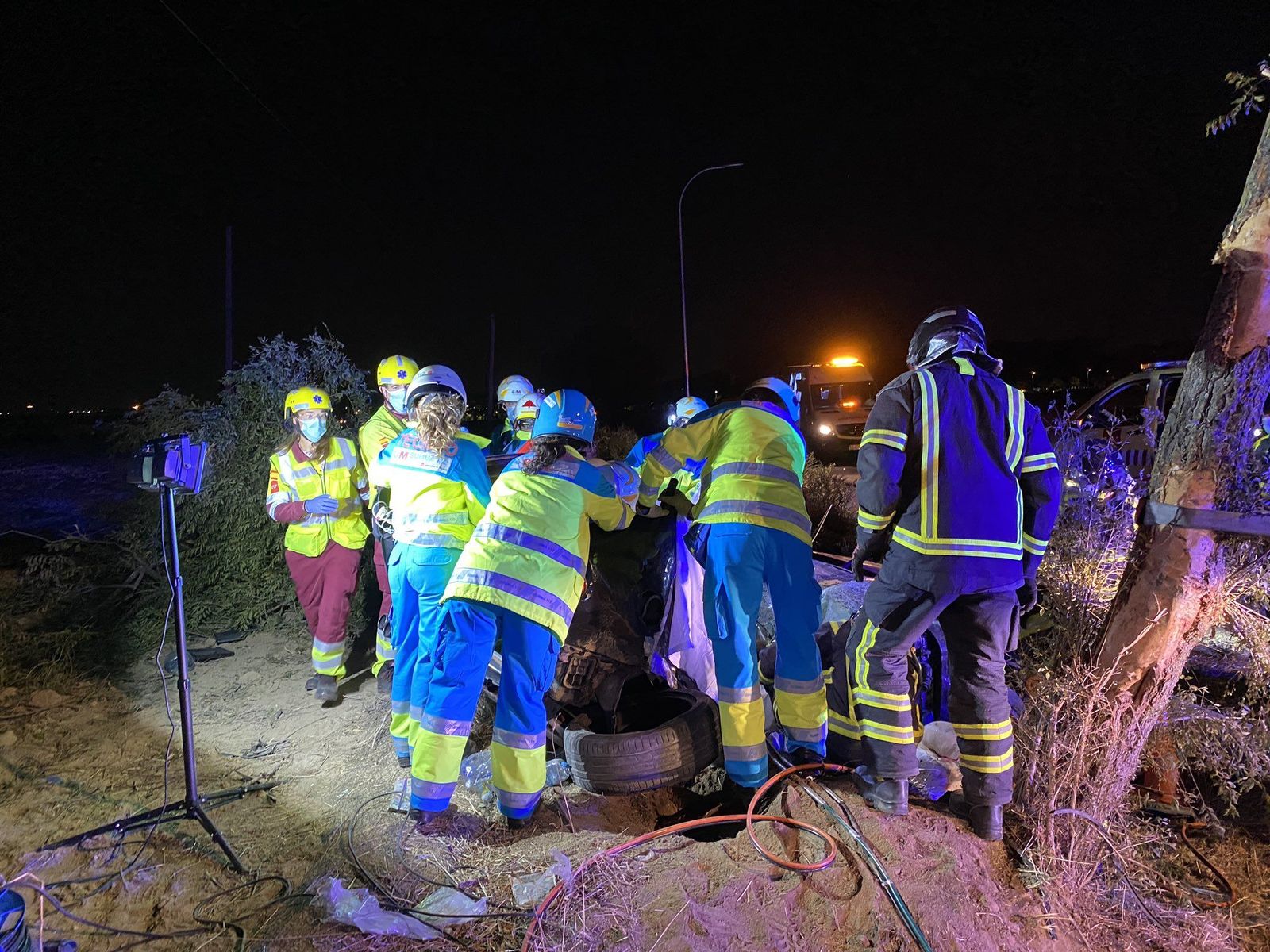 Mueren tres personas al chocar dos vehículos en una carretera de Móstoles