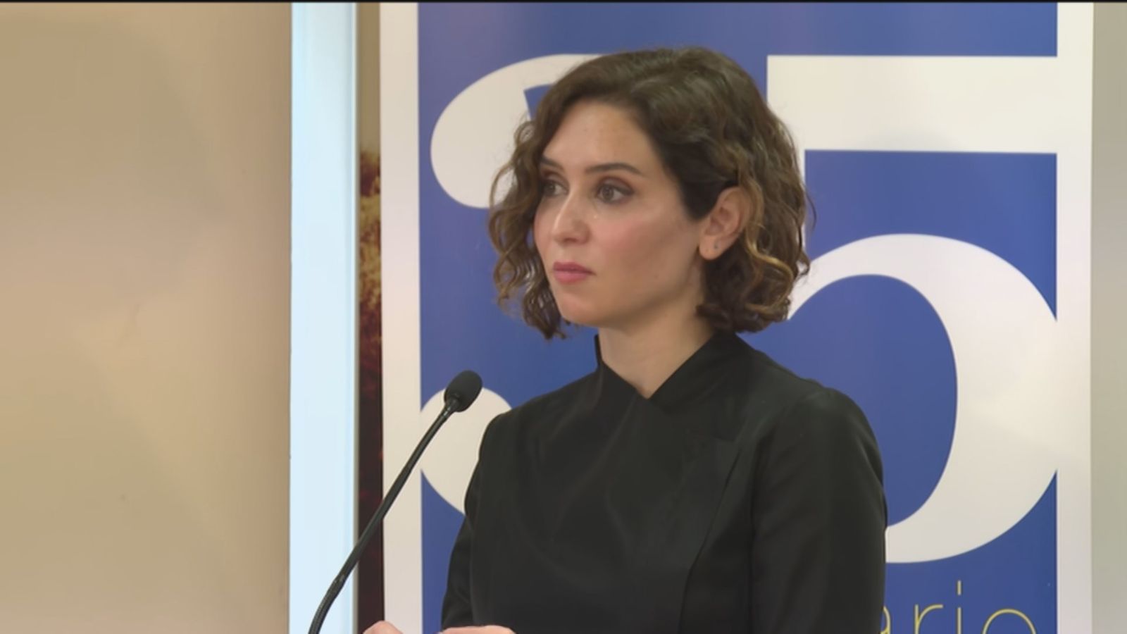 Ayuso se refiere a la comisión de secretos oficiales