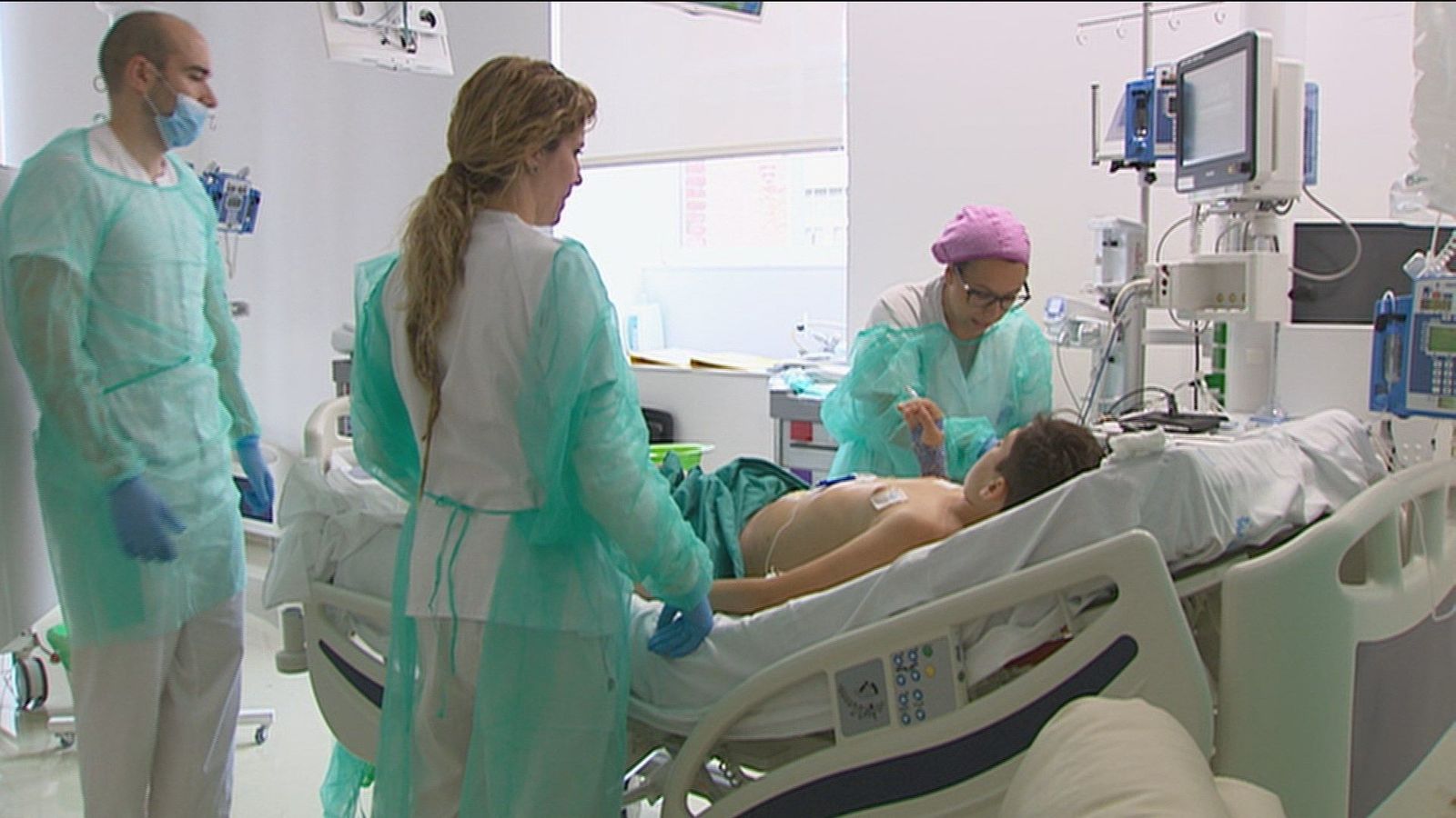 El sector sanitario de Madrid envejece, faltan pediatras y enfermeros