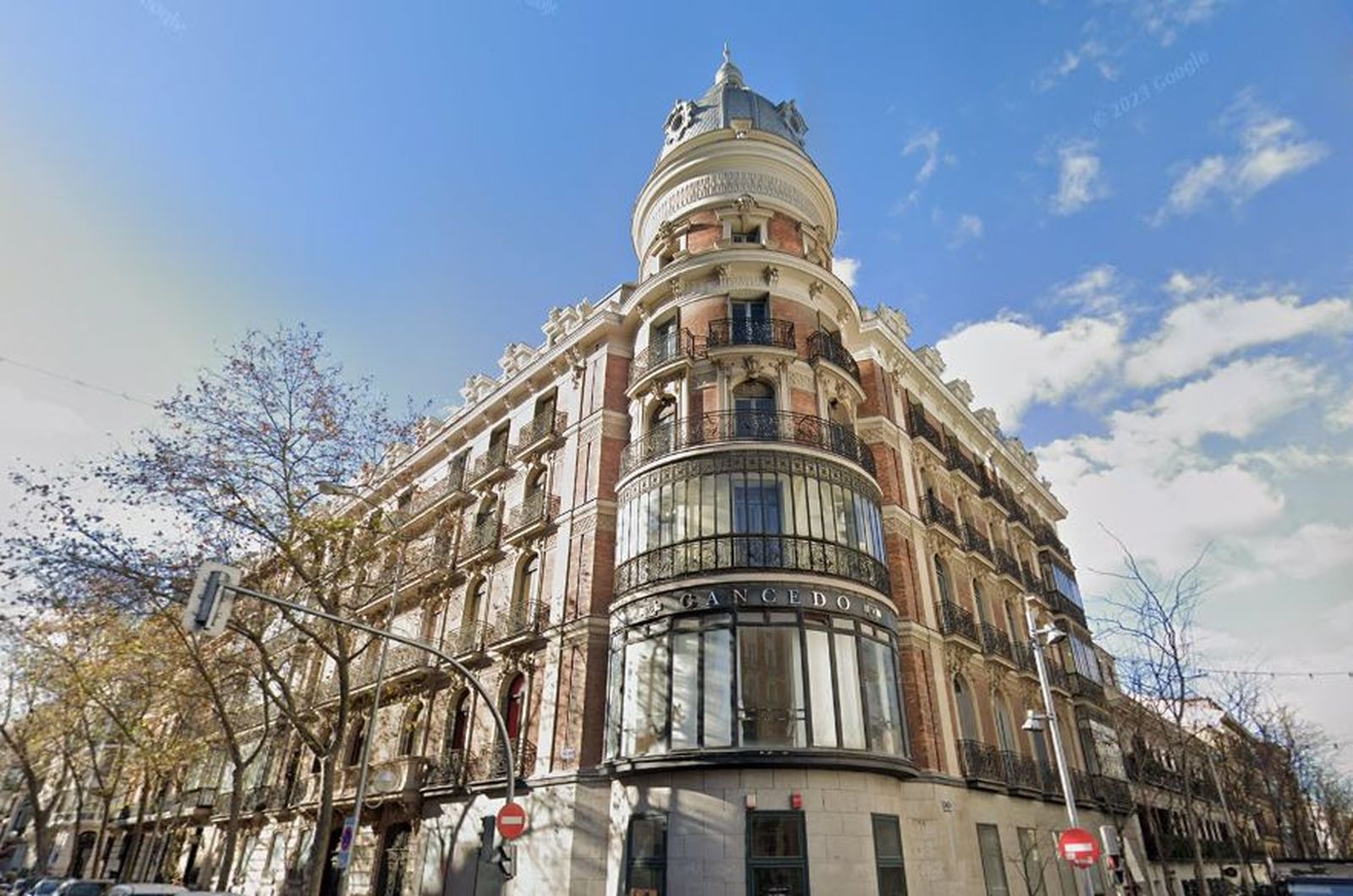 Edificio en la Calle de Velázquez 21 de Madrid