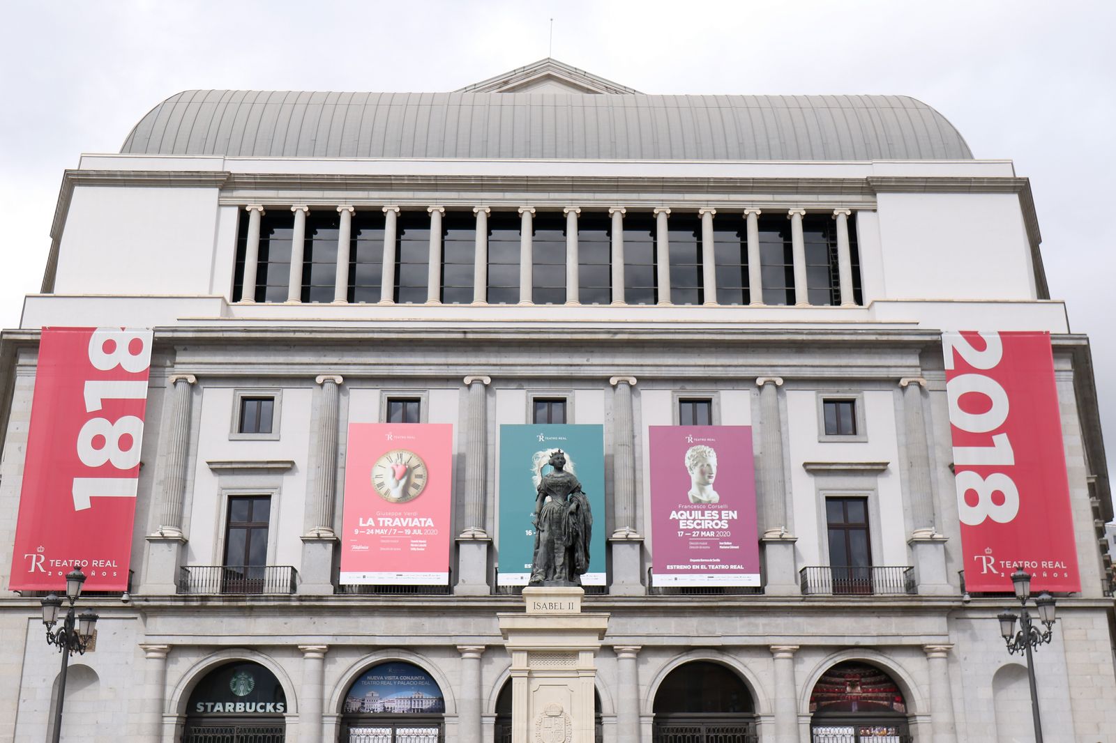 Fachada del Teatro Real