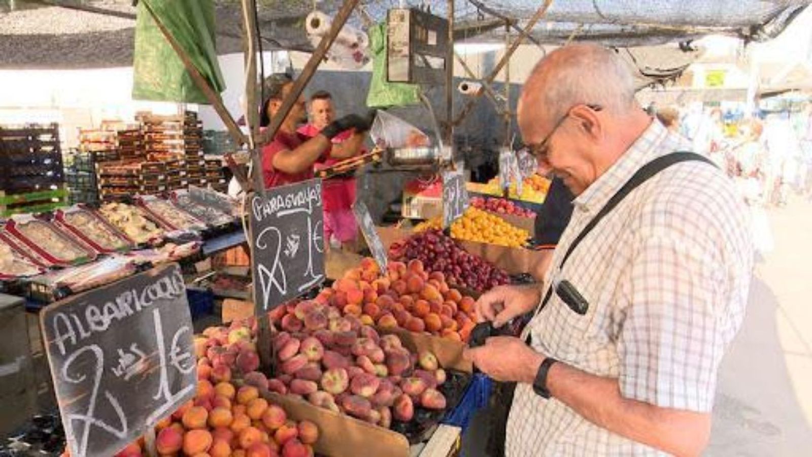 Los mercadillos y la venta ambulante, en la ruina
