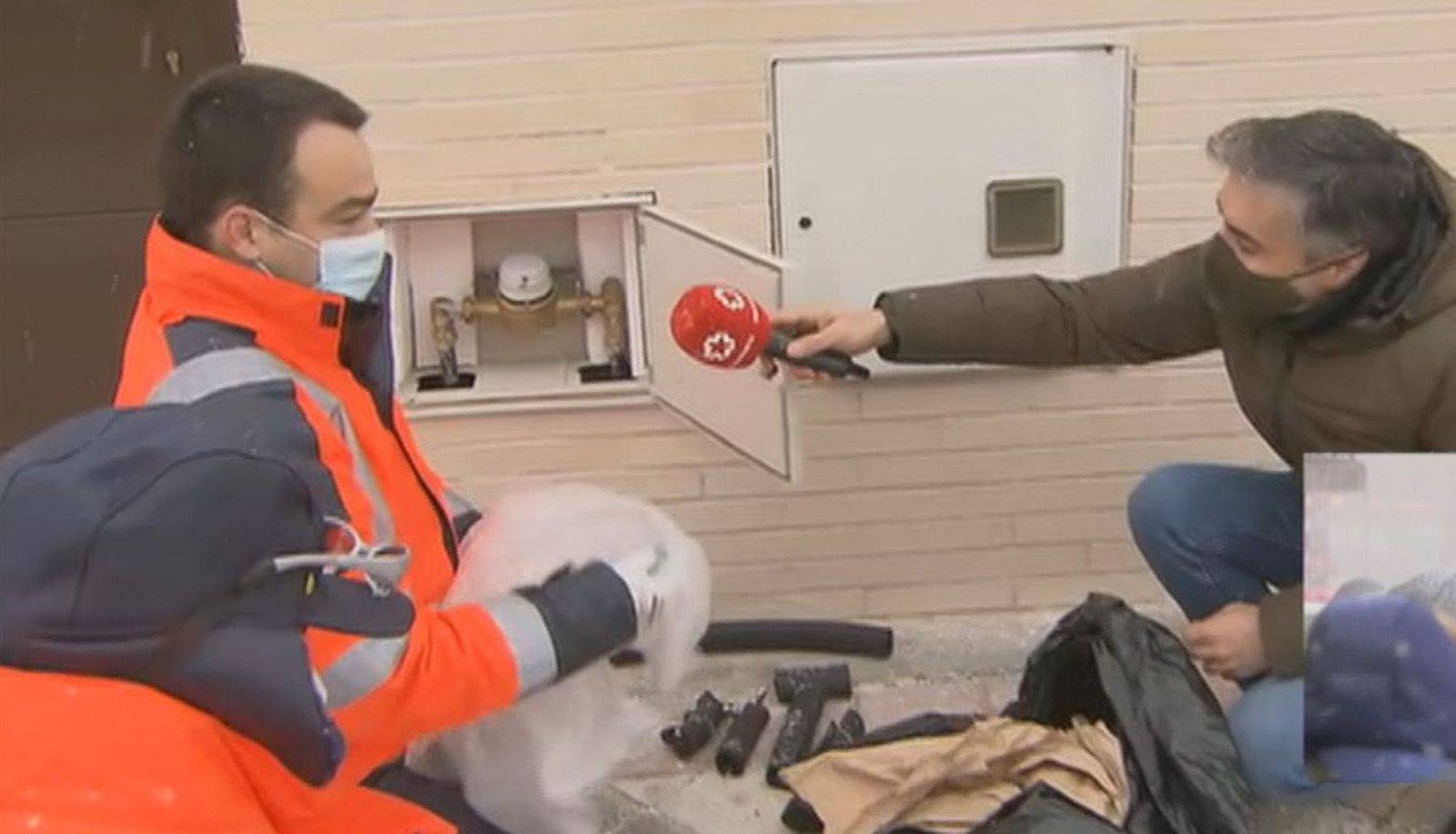 Los técnicos aconsejan proteger el contador del agua de las heladas