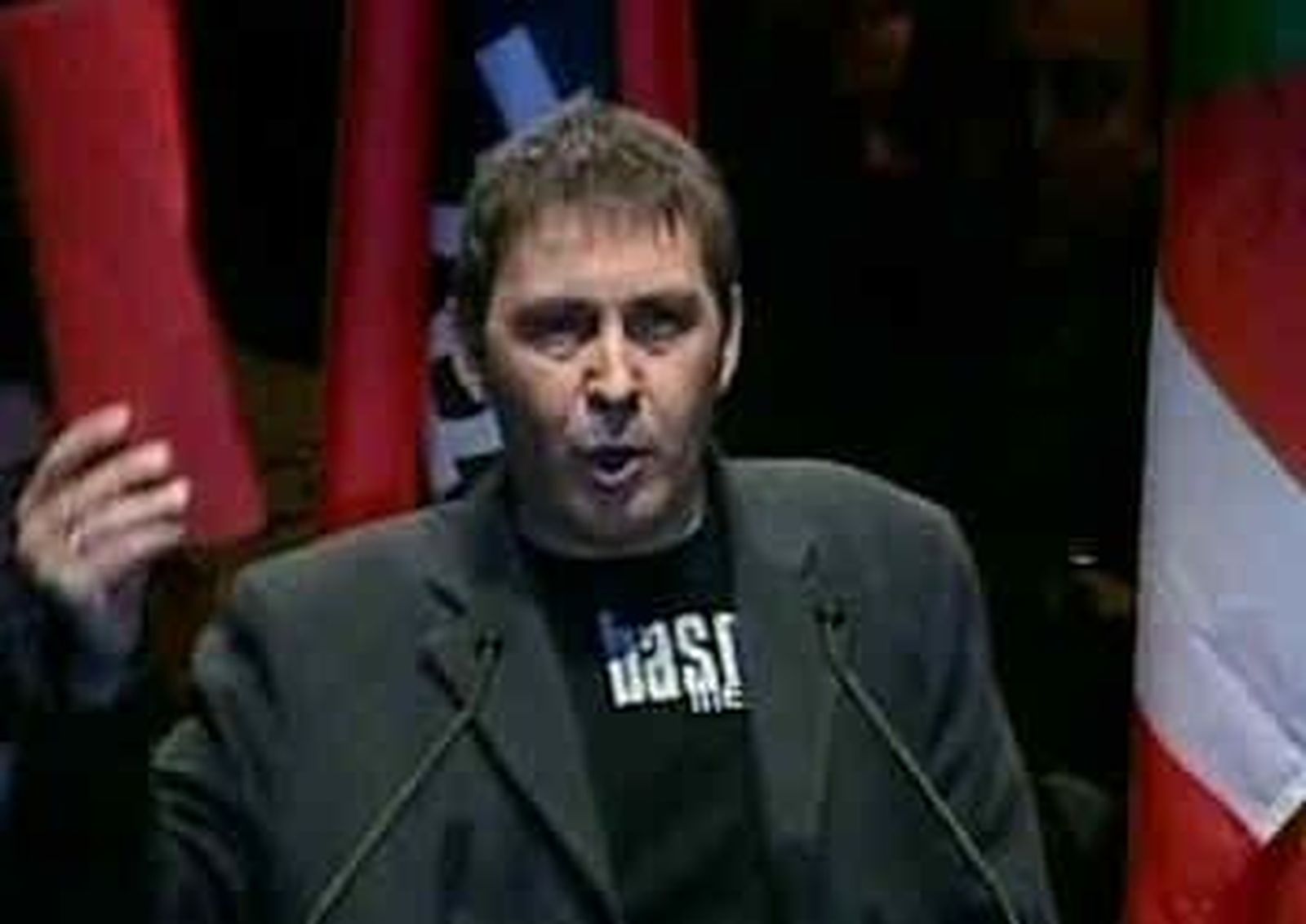 El Parlamento Vasco pide la inmediata excarcelación de Otegi