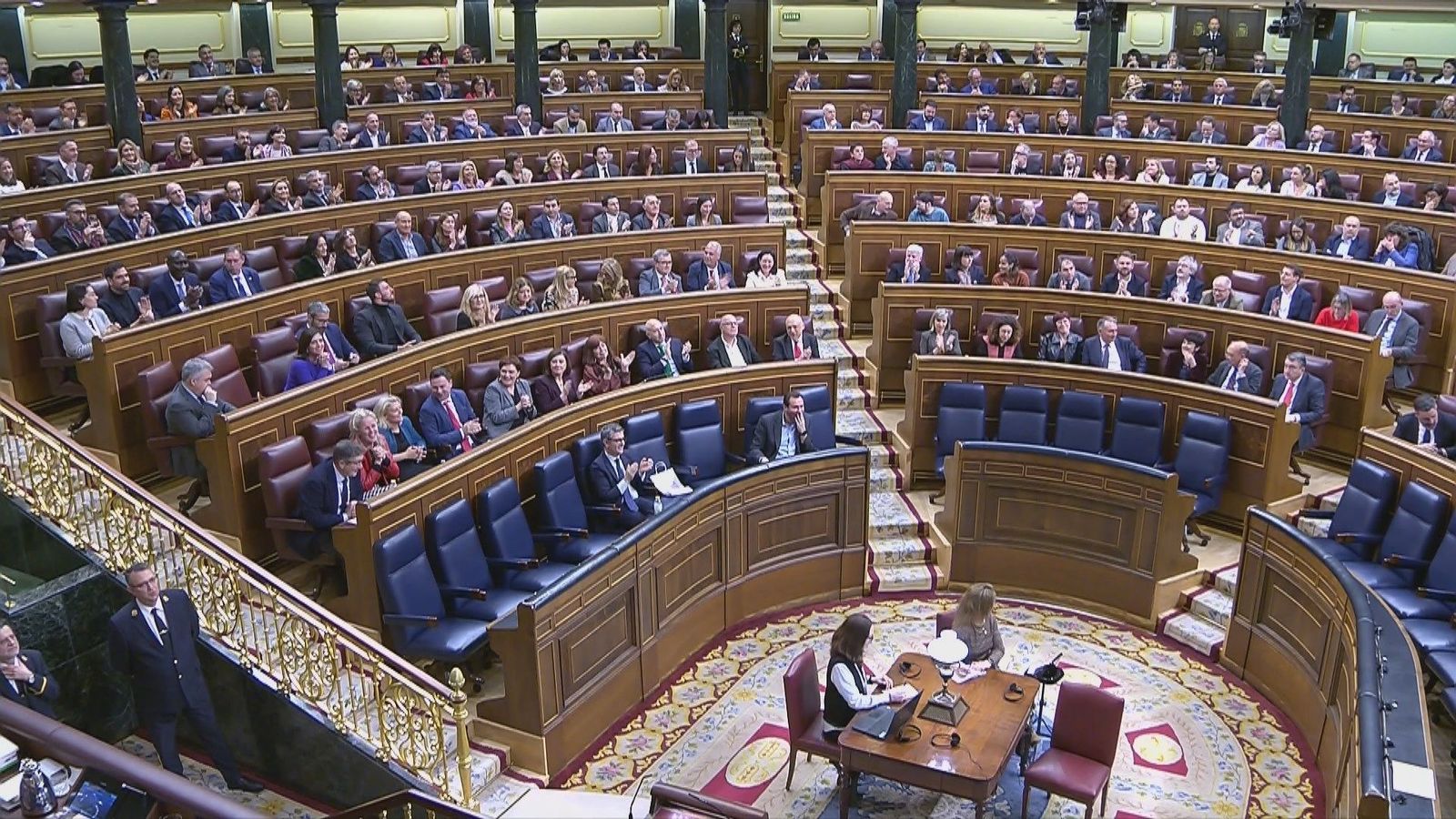 Dos nuevas derrotas en el Congreso para un Gobierno dividido por la Ley de Suelo y por el Sáhara