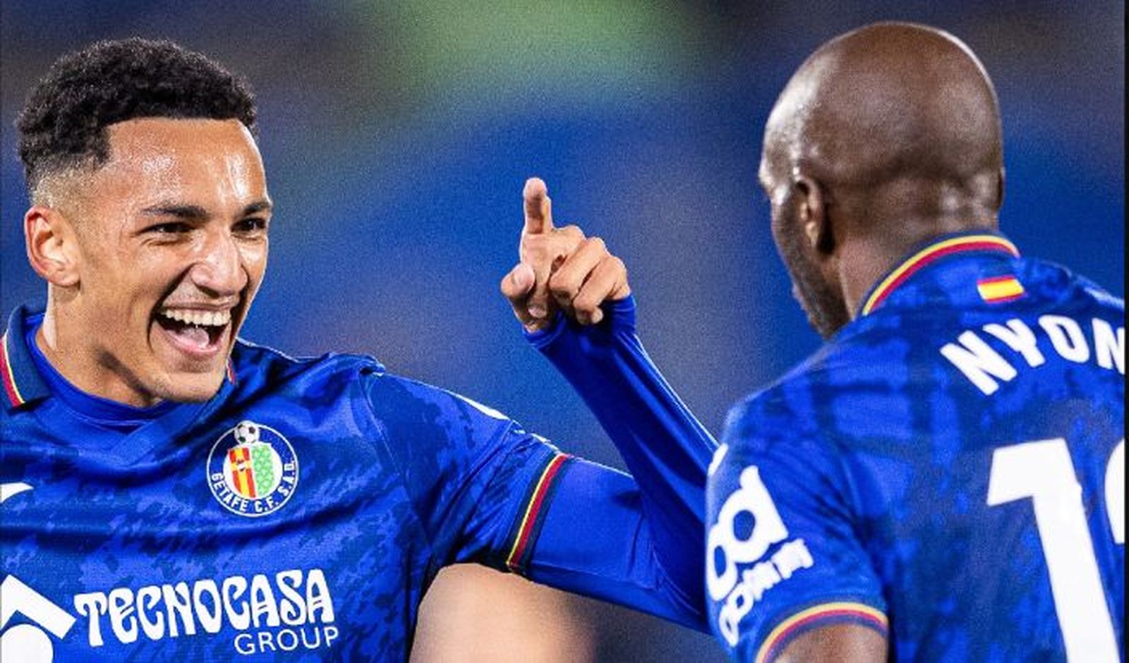 Álvaro Rodríguez y Nyom