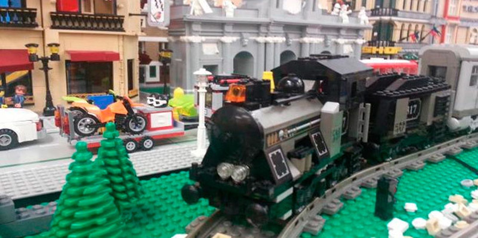 Por "wasap" o jugando con Lego, se renueva la forma de aprender inglés