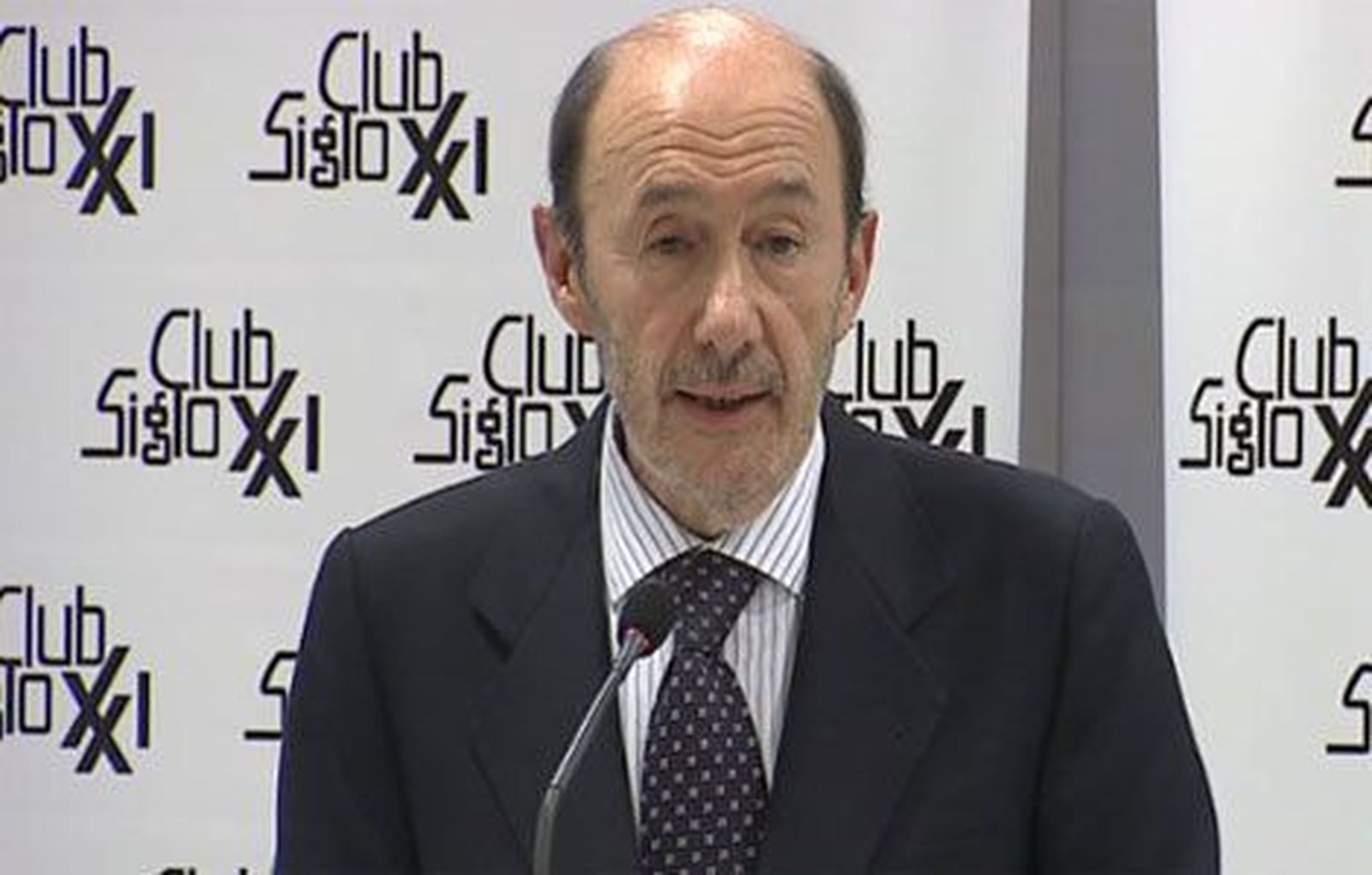 Rubalcaba: la renovación generacional se decidirá en las primarias