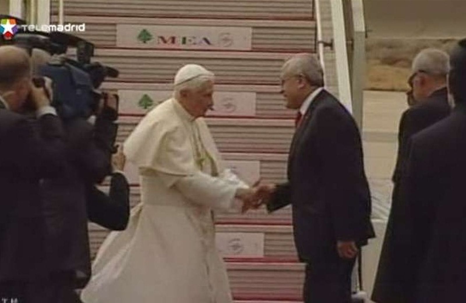 El Papa pide preservar el equilibrio entre musulmanes y cristianos en Líbano