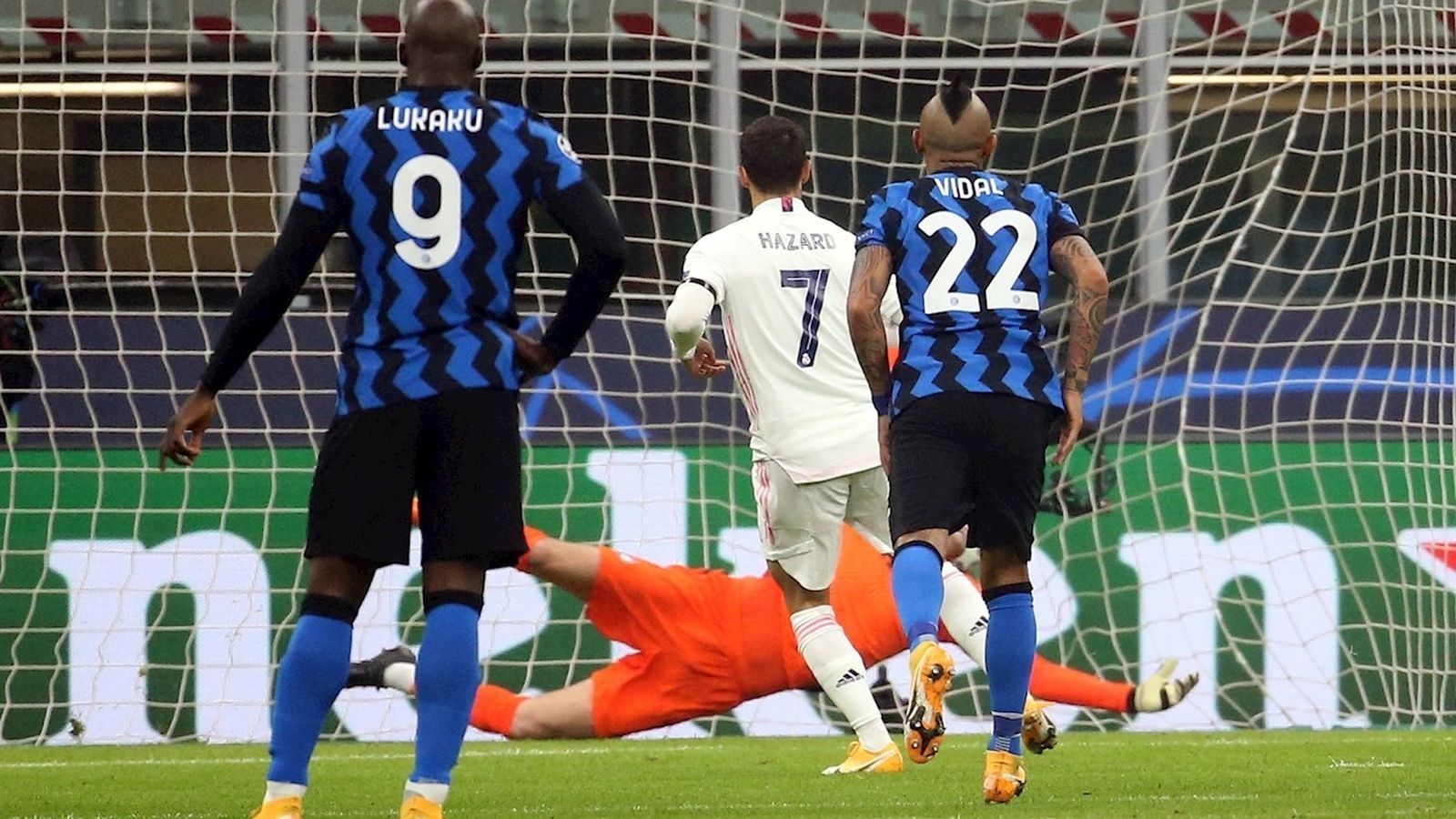 Hazard marca de penalti