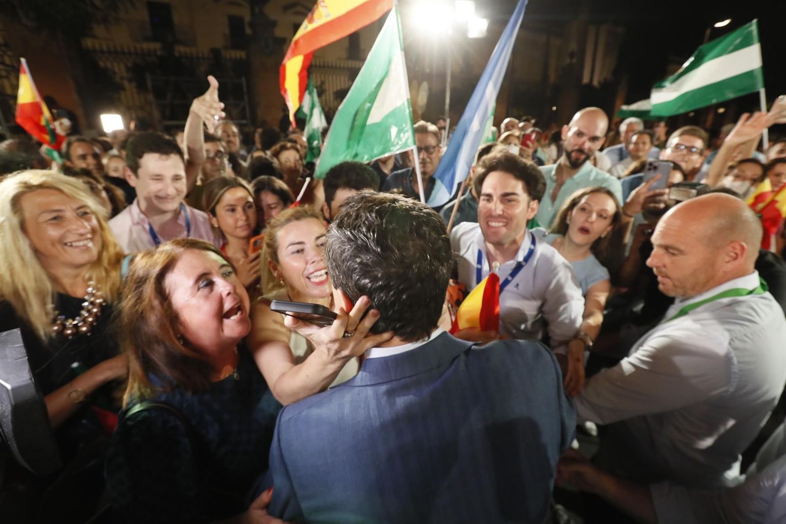 Génova hará este lunes una 'lectura nacional' de los históricos resultados de Juanma Moreno en Andalucía