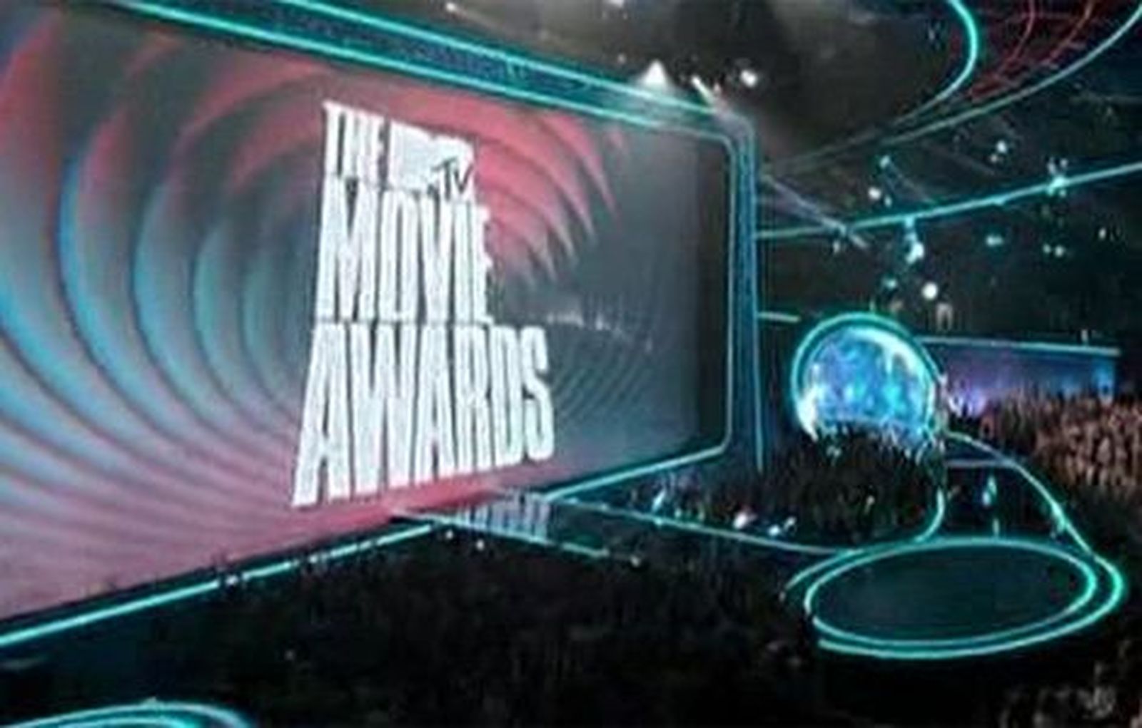 "Los juegos del hambre" y "Crepúsculo" dominan en los MTV Movie Awards
