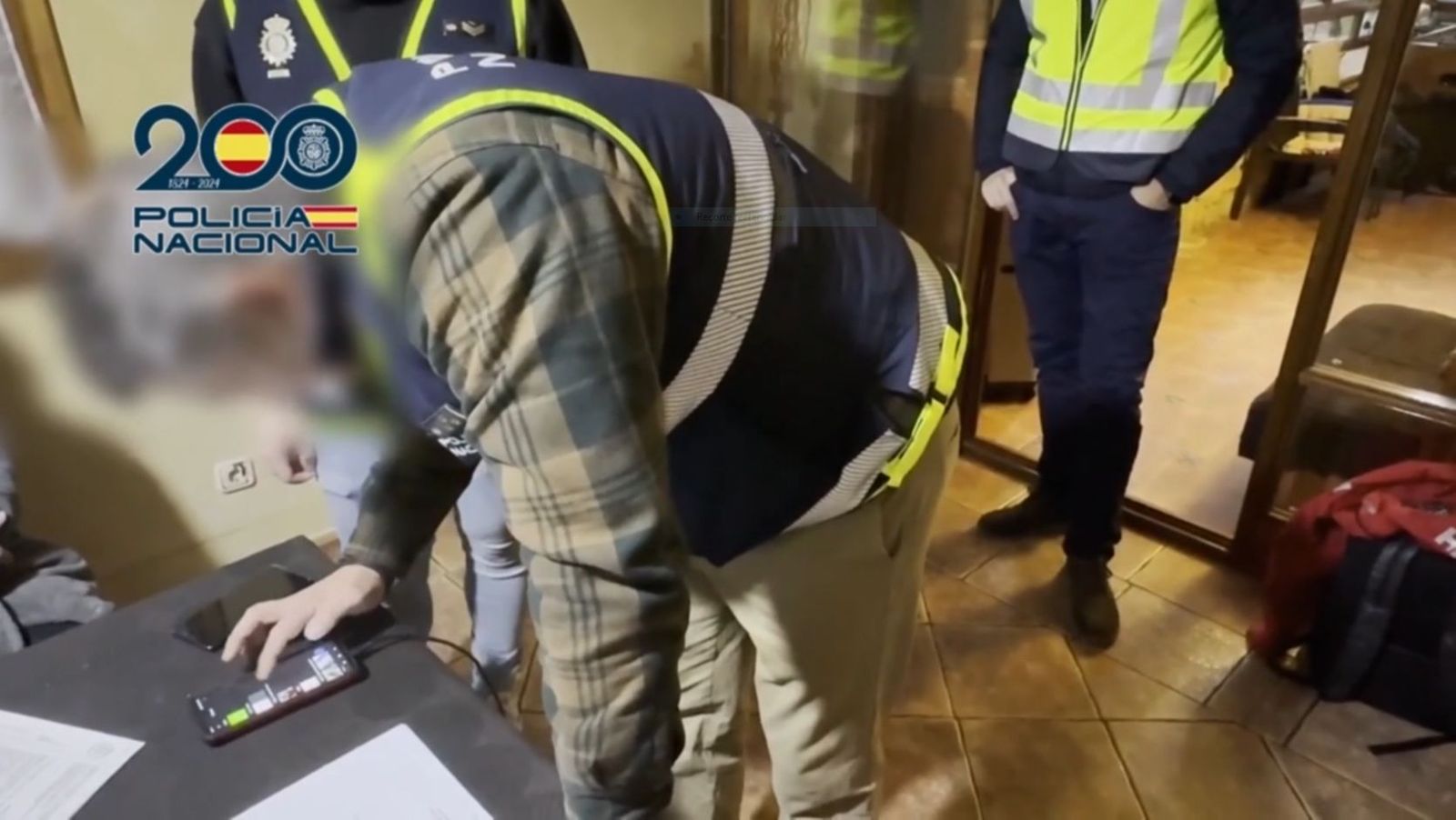 La Policía detiene a un hombre por grabar sin consentimiento sus encuentros sexuales con mujeres