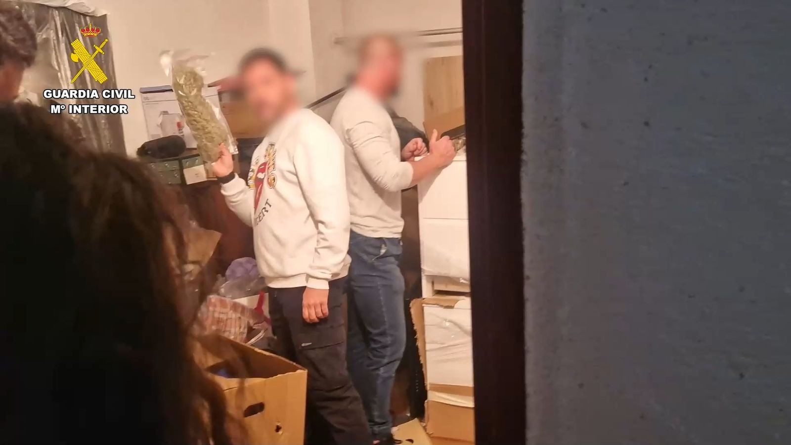 Operación antidroga en 'Európolis' de Las Rozas: Incautan  6 kg de marihuana y 65 kg de hachís del interior de un trastero