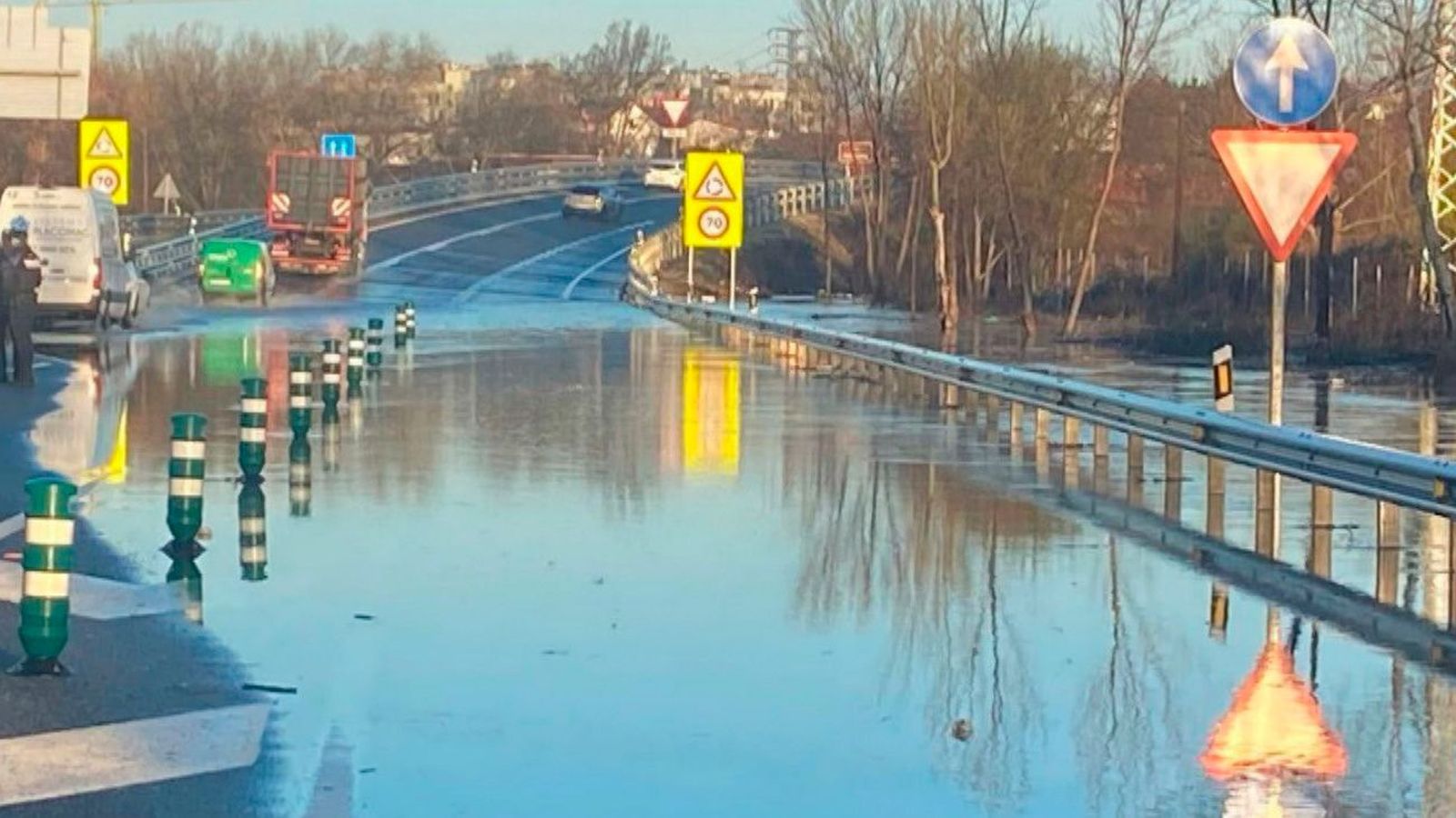 Reabierta la M-206 desde Loeches a Torrejón, con un único carril por sentido, de forma provisional
