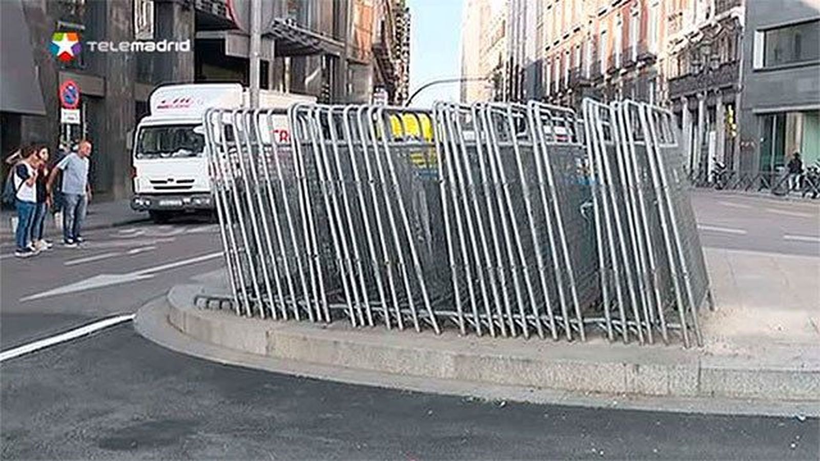 Anticapitalistas y otros colectivos vinculados a Podemos  impulsan la protesta contra la investidura