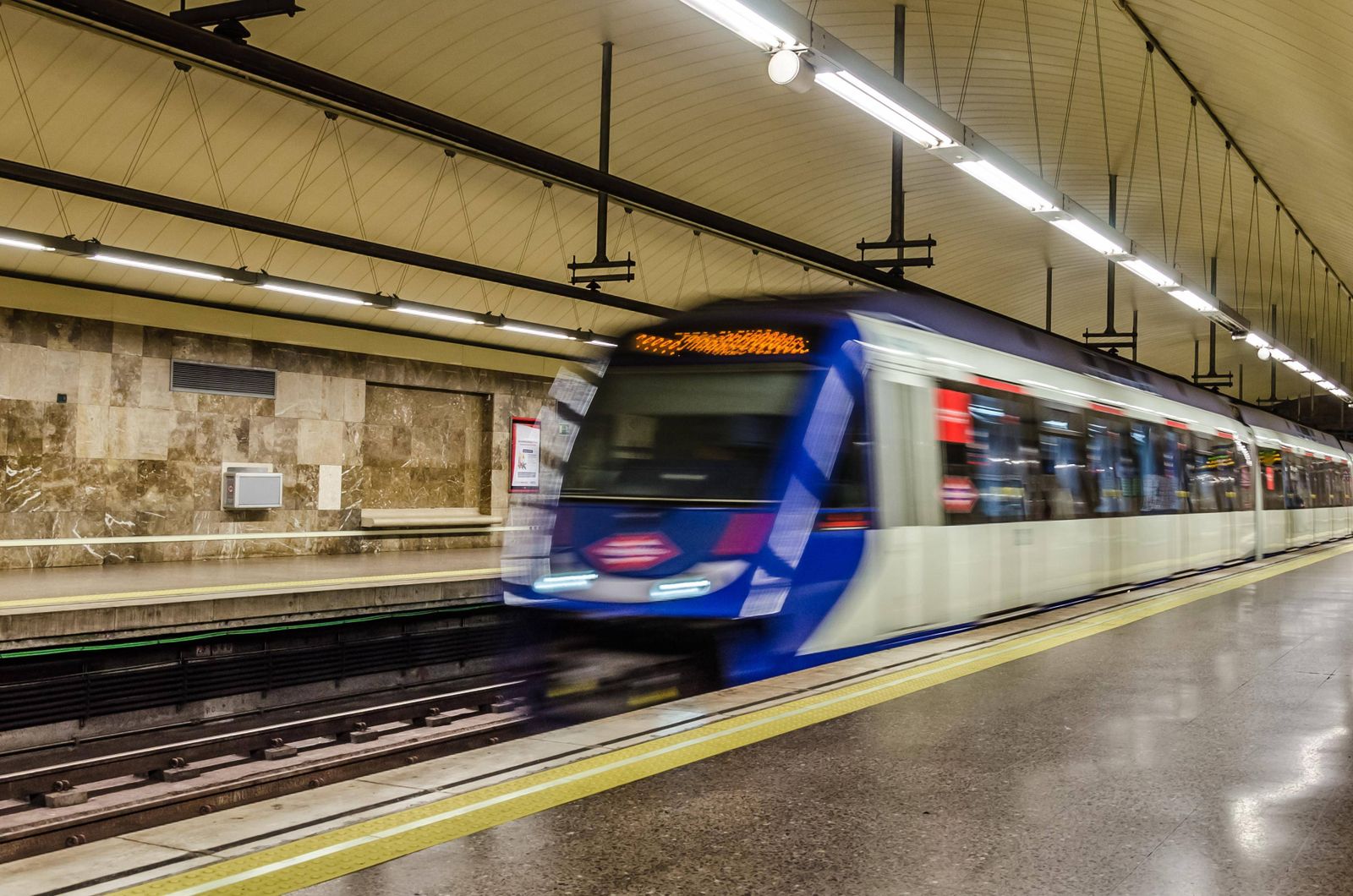 Línea 6 de metro