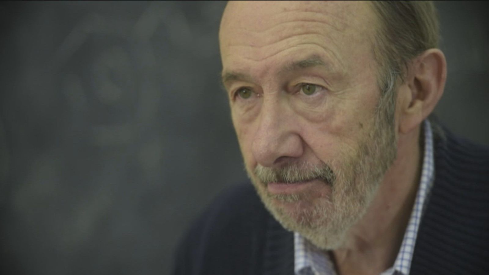 Una de las últimas entrevistas de Rubalcaba en Telemadrid