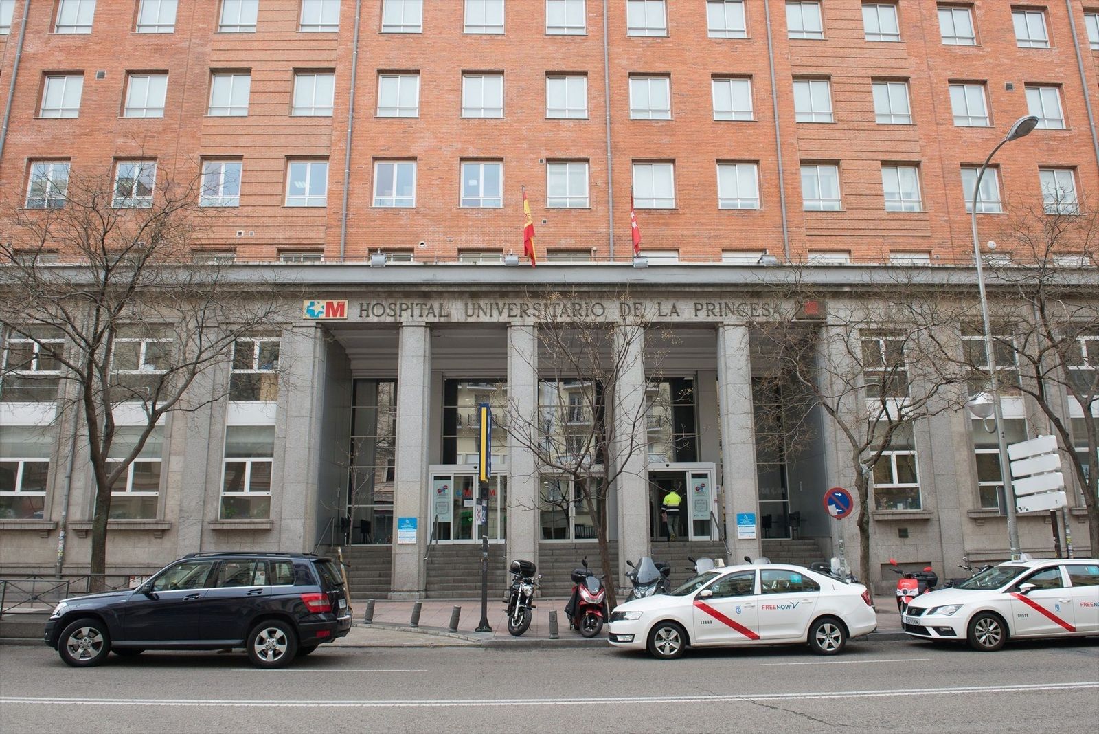 La sanidad madrileña moviliza a 100 profesionales en un trasplante en el Hospital de La Princesa