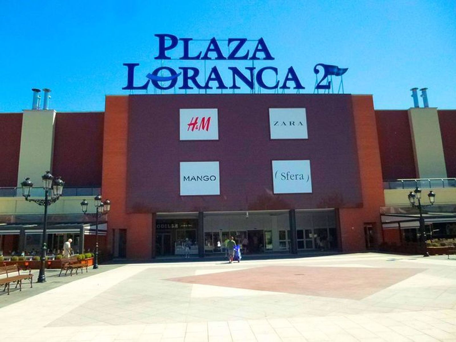 Centro comercial 'Plaza Loranca 2'