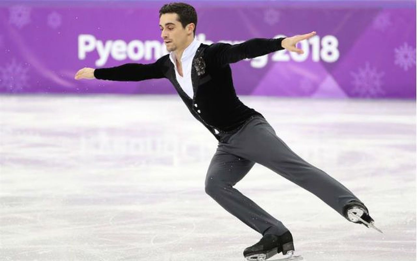 Javier Fernández, segundo tras el ejercicio corto, que lideró Hanyu