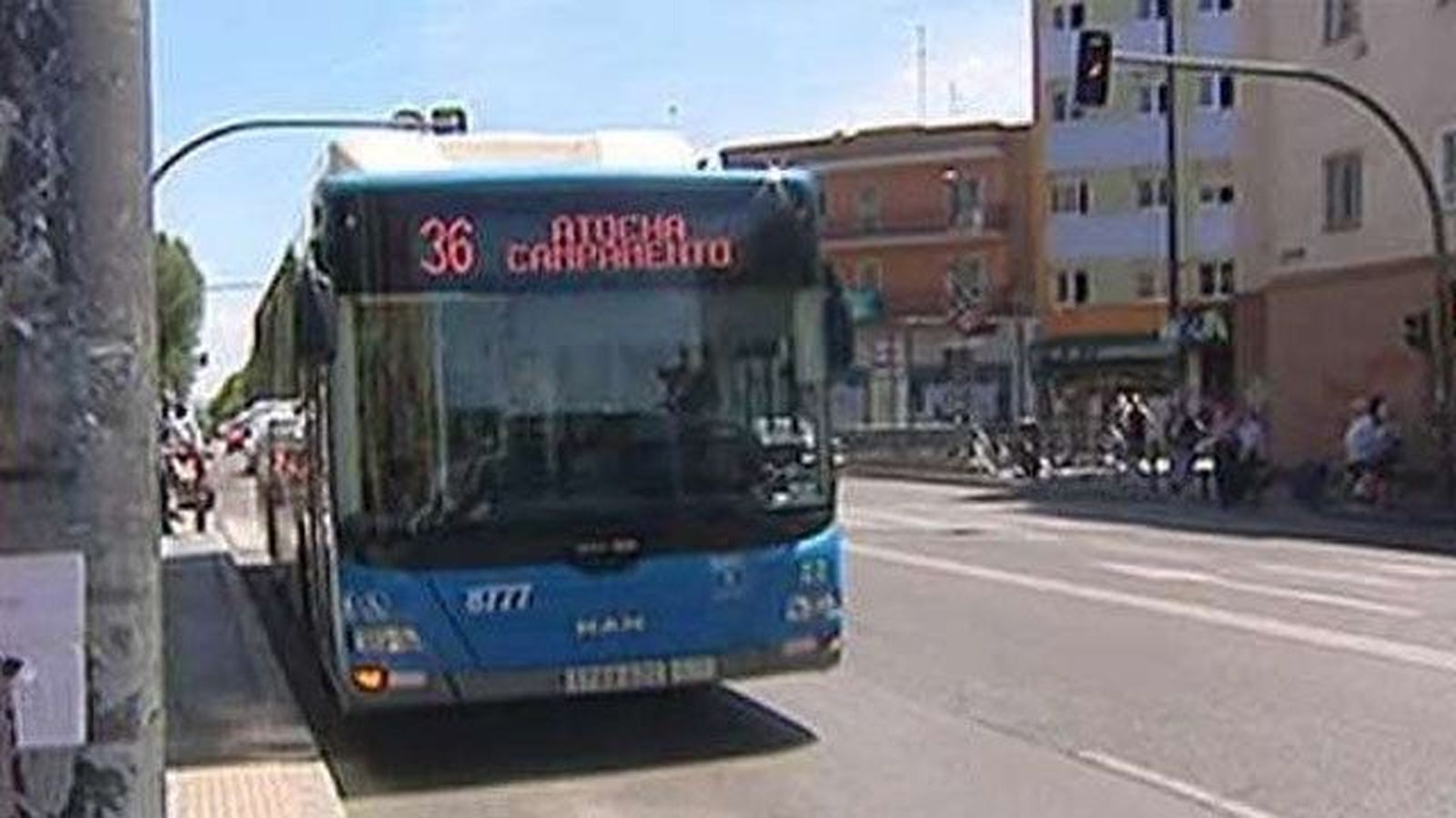 Cae una banda de carteristas que robaba en autobuses del centro de la capital