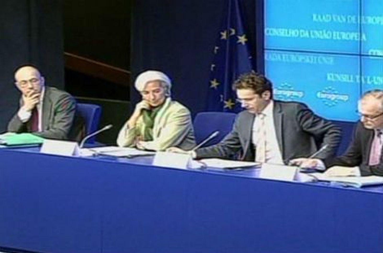 El Eurogrupo acuerda un rescate de 10.000 millones de euros para Chipre