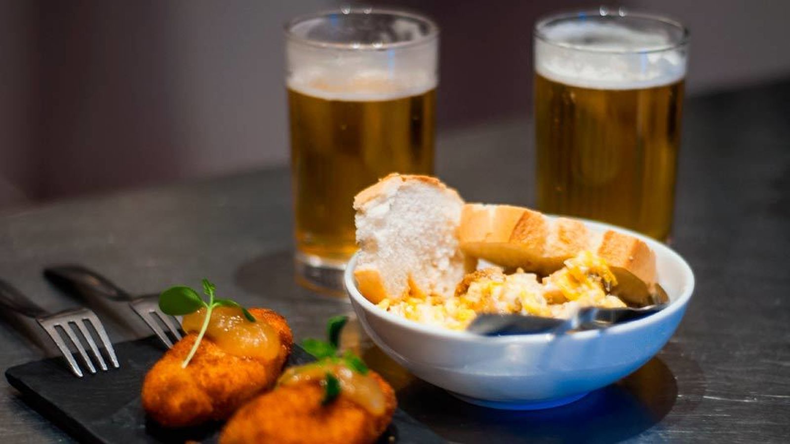 Alcalá Gastronómica Fomentur dedicará el mes de julio a las cervezas artesanales, catas y maridajes con esas cervezas
