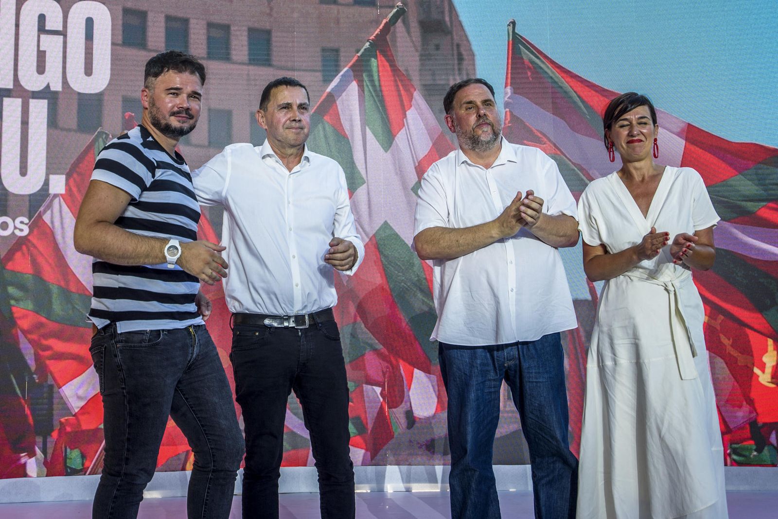 Bildu y ERC abogan por "una gran alianza" para lograr la independencia de Euskadi y Cataluña