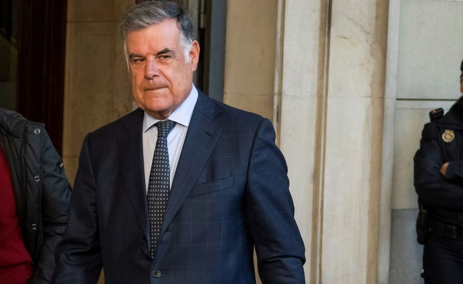 Cuatro ex altos cargos de Empleo condenados en los ERE seguirán en libertad