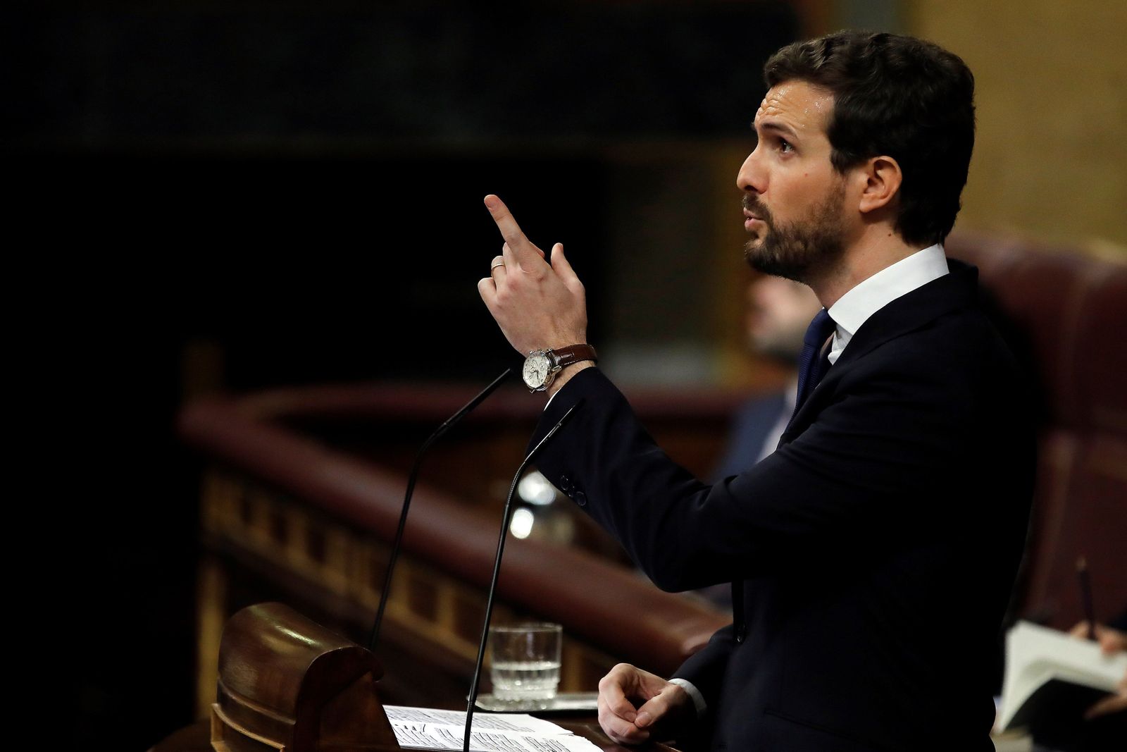 Casado pide a Sánchez que aplique el 155 en Cataluña si Quim Torra no deja la presidencia