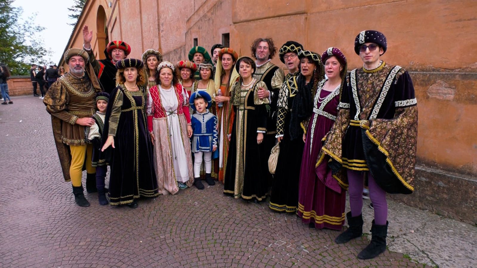 Bolonia tiene uno de los carcos históricos medievales más grandes de Europa